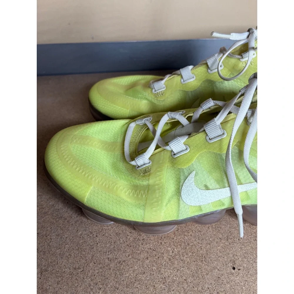 Nike Air VaporMax 2019 Barely Volt Spruce Fog AR6631-700 Mens Running Shoes
